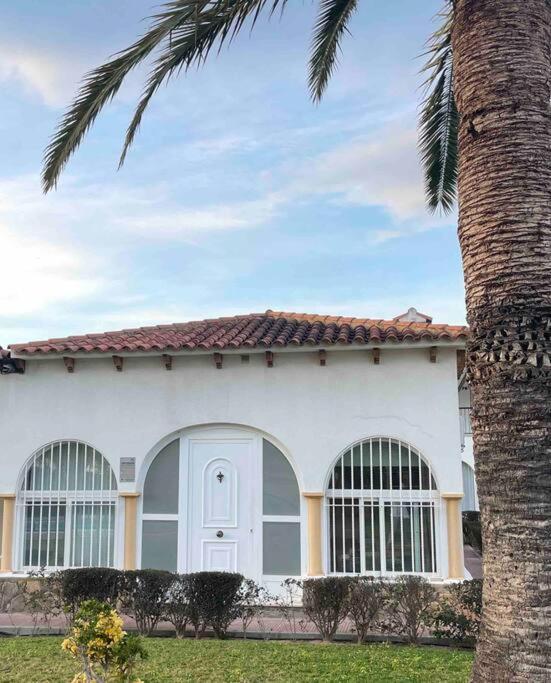 Bungalow Para 6 Pax A 7 Minutos De Playa Albir L'Alfàs del Pi Eksteriør billede