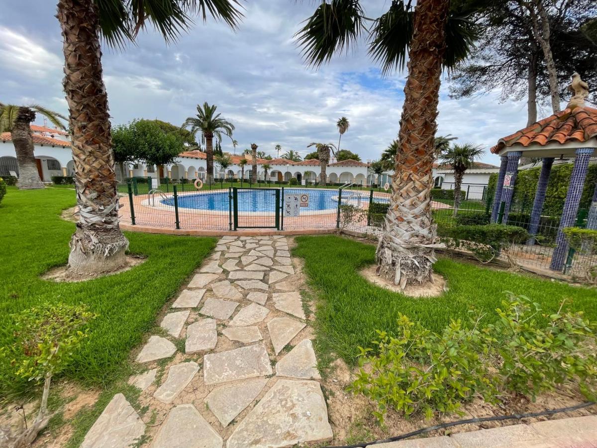 Bungalow Para 6 Pax A 7 Minutos De Playa Albir L'Alfàs del Pi Eksteriør billede